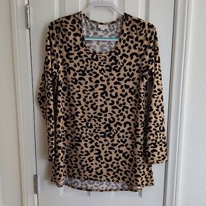 LuLaRoe Lynnae Tan and Black Animal Print Long Sleeve Top Size Medium